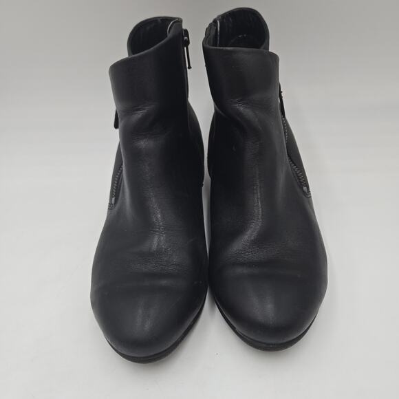 Ecco Women's Size 38 US 7.5 Double Zip Ankle Bootie Black Leather Comfort - Picture 2 of 7